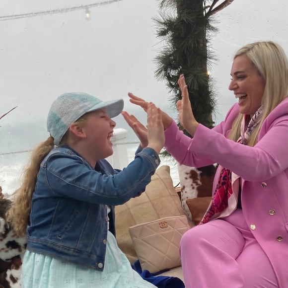 Meet your Posher, Lilly - Picture 1 of 3